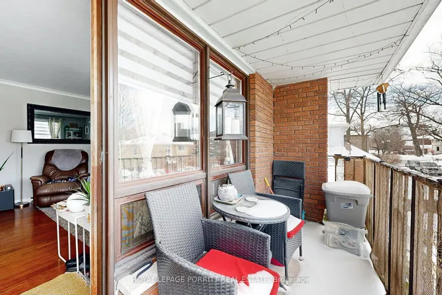 Additional image 35 of 15 Muskoka Ave