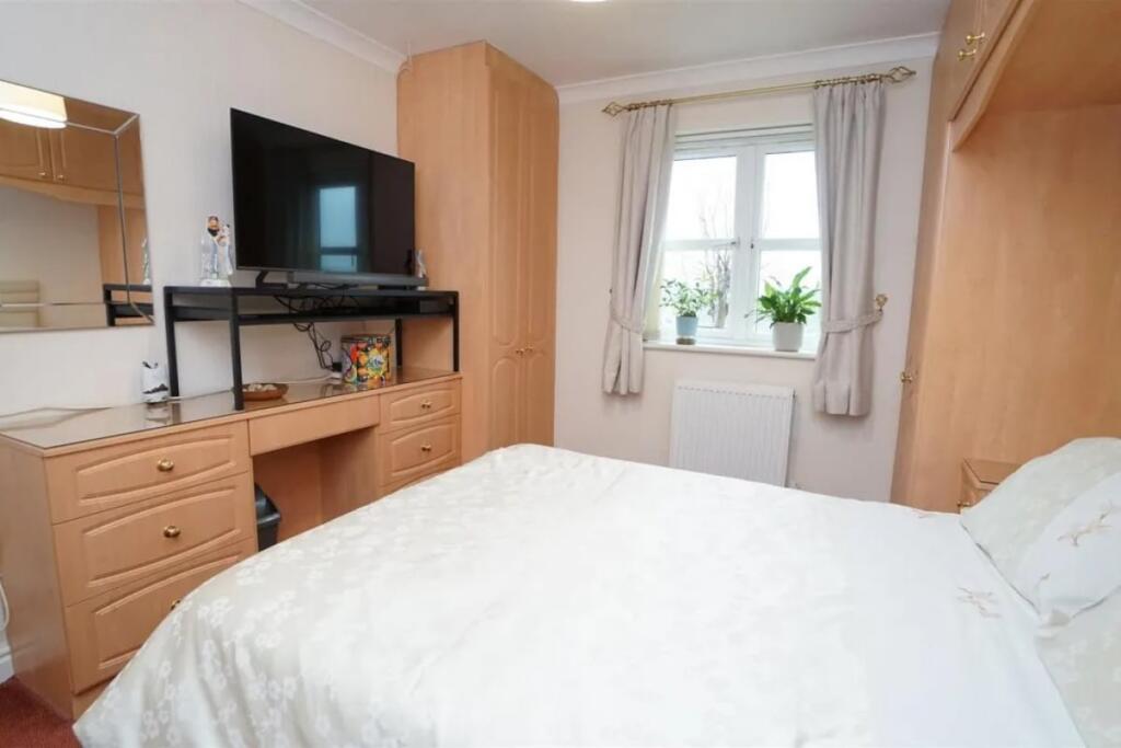 Additional image 11 of Little Cote, Bradford, BD10