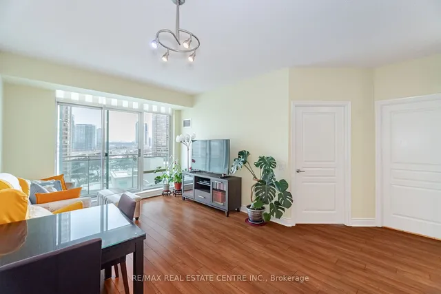 Additional image 12 of 5 Marine Parade Dr Unit 911