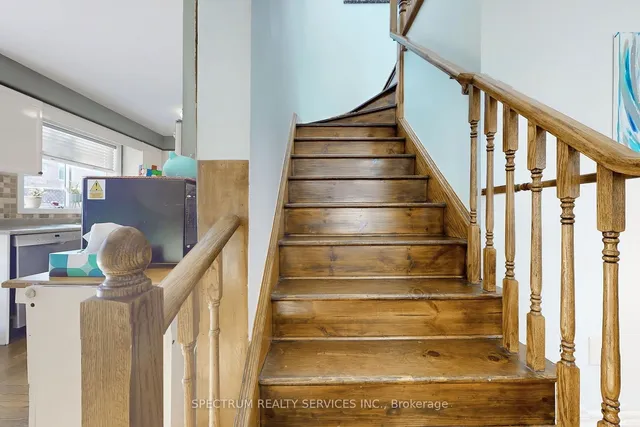 Additional image 19 of 1528 Evans Terr