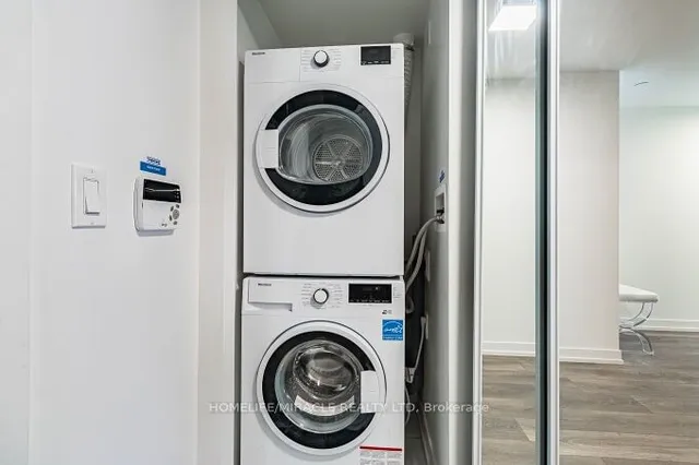 Additional image 31 of 60 Shuter St Unit PH108