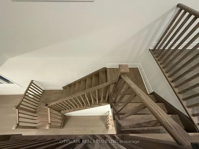 Additional image 14 of 1358 Lily Cres