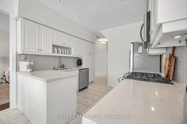 Additional image 11 of 280 Alexander Cres