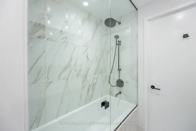 Additional image 26 of 505 Richmond St Unit 821