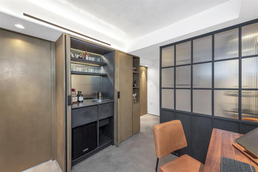 Additional image 10 of Marquis Lane, Harpenden