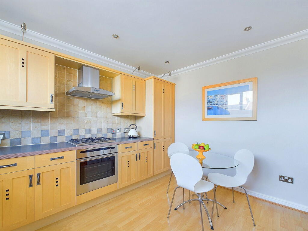 Additional image 6 of Amelia Crescent, Worthing BN11 4EB