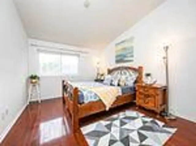 Additional image 18 of 77 Cheryl Shep Way