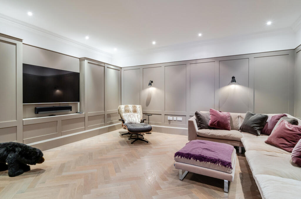 Additional image 8 of Woodclyffe Drive, Chislehurst, Kent, BR7