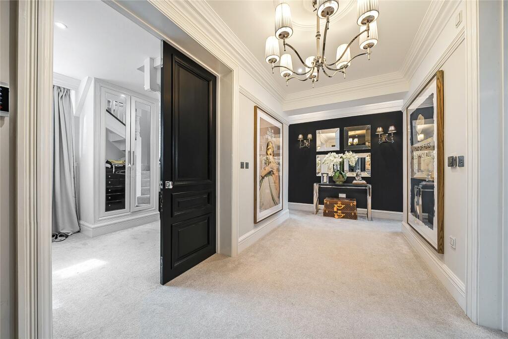 Additional image 18 of Park Avenue, Farnborough Park, Orpington