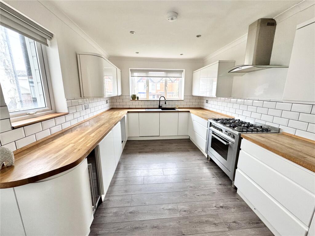 Additional image 2 of Bournemouth Road, Lower Parkstone, Poole, Dorset, BH14