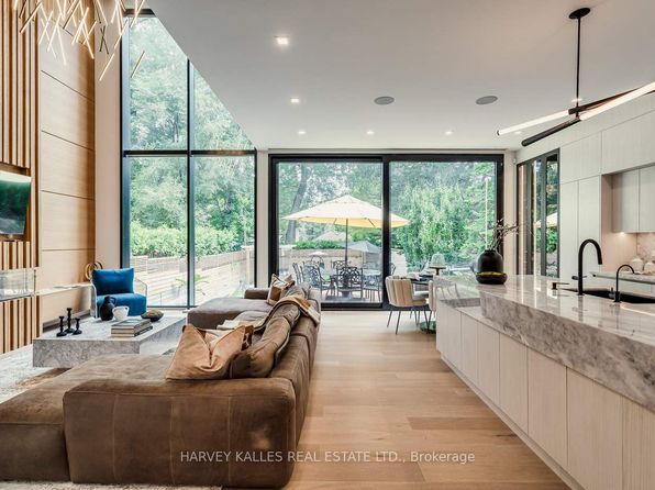 Additional image 3 of 1 De Vere Gdns, Toronto, ON M5M 3E4