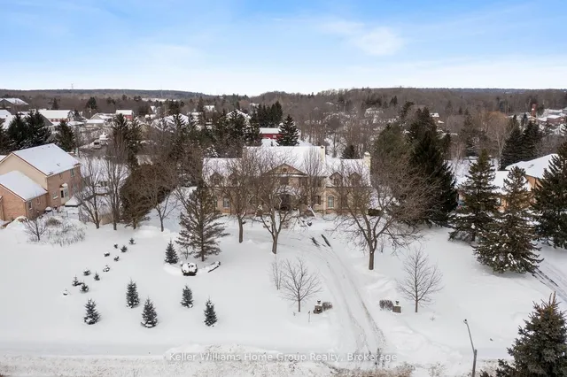 Additional image 40 of 71 Mae Crt