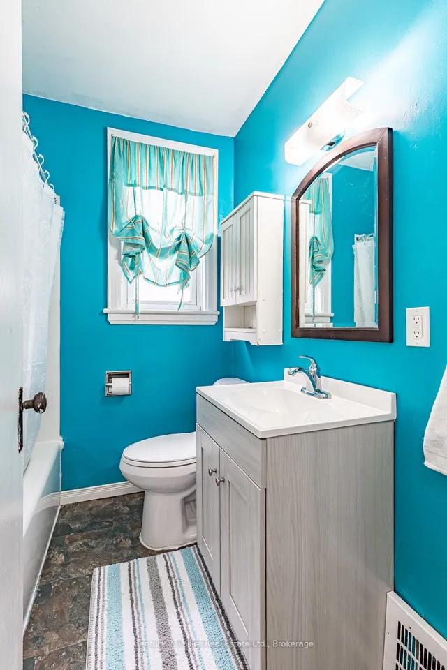 Additional image 19 of 131 Harmony Ave