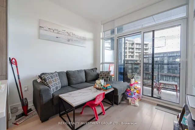 Additional image 10 of 50 George Butchart Dr Unit 301