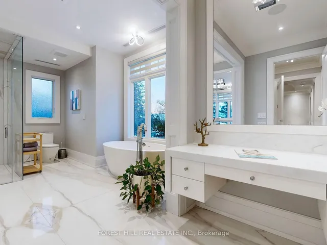 Additional image 23 of 198 Strathallan Blvd