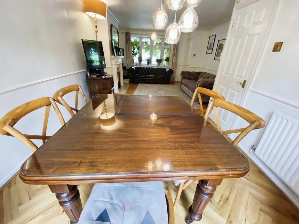 Additional image 5 of Mills Avenue, New Halll