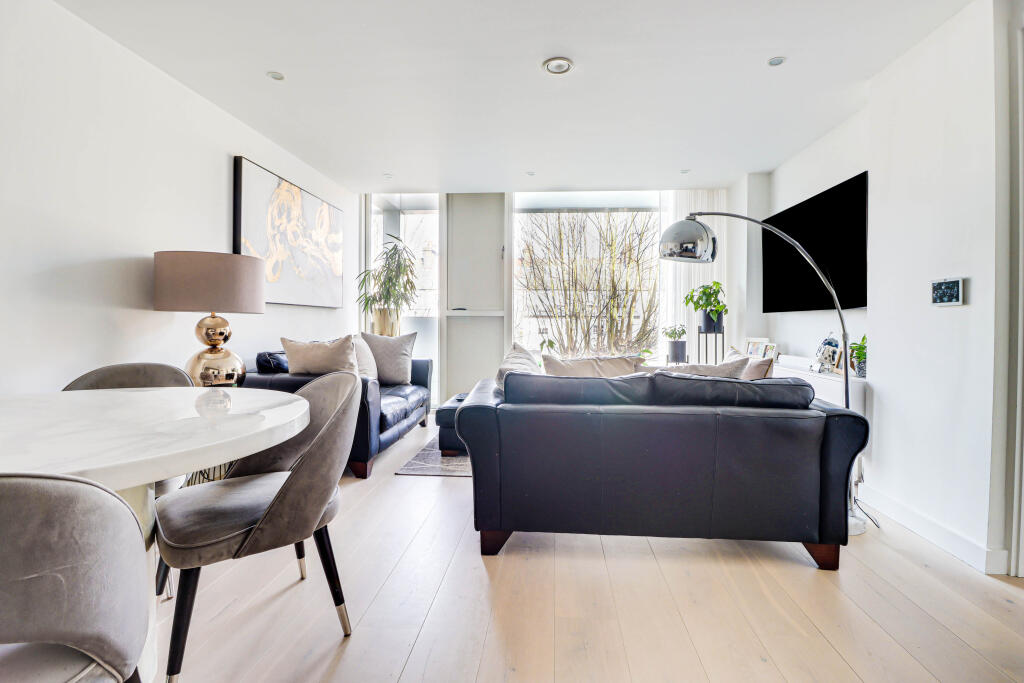 Additional image 8 of Gabriel Square, St. Albans, Hertfordshire, AL1