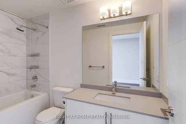 Additional image 12 of 460 Adelaide St Unit PH120