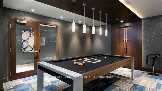 Additional image 22 of 255 Village Green Sq Unit 2804