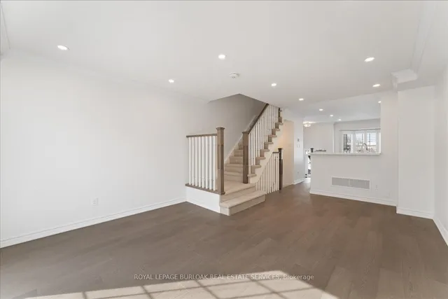 Additional image 13 of 3480 Upper Middle Rd Unit 16