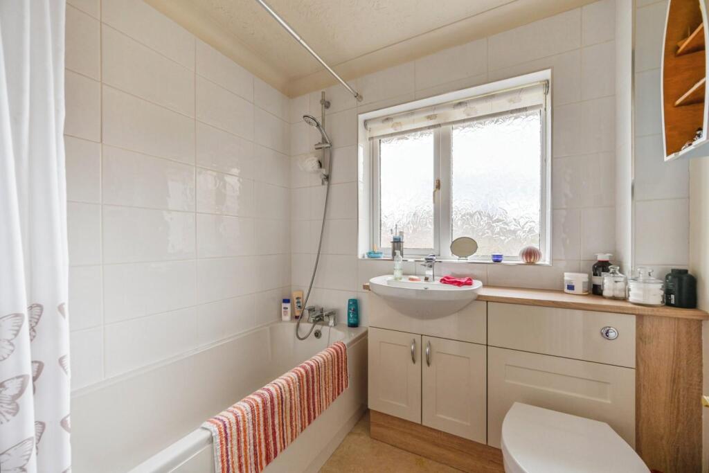 Additional image 15 of Swallowfield, Tamworth, Staffordshire