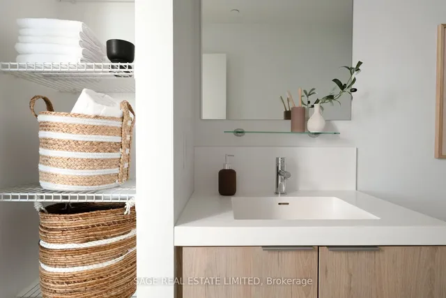 Additional image 26 of 225 Sumach St Unit 805W