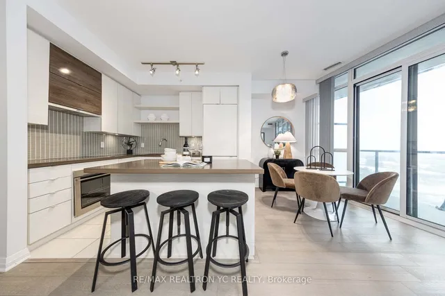 Additional image 3 of 59 Annie Craig Dr Unit 1005