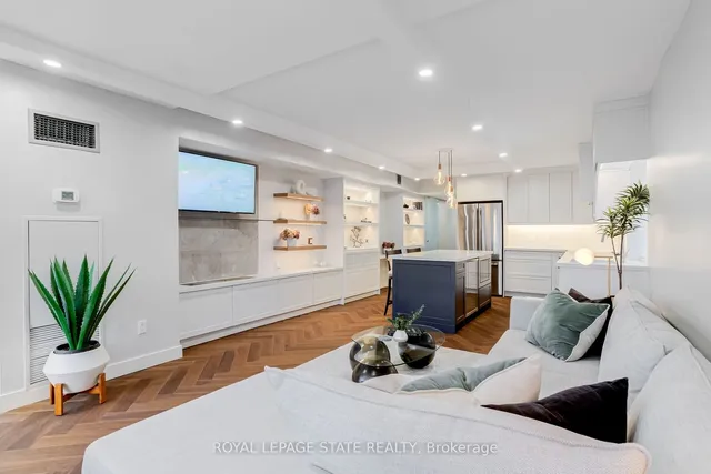 Additional image 19 of 71 Simcoe St Unit 2201