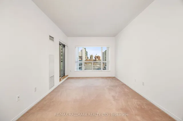 Additional image 3 of 909 Bay St Unit 709