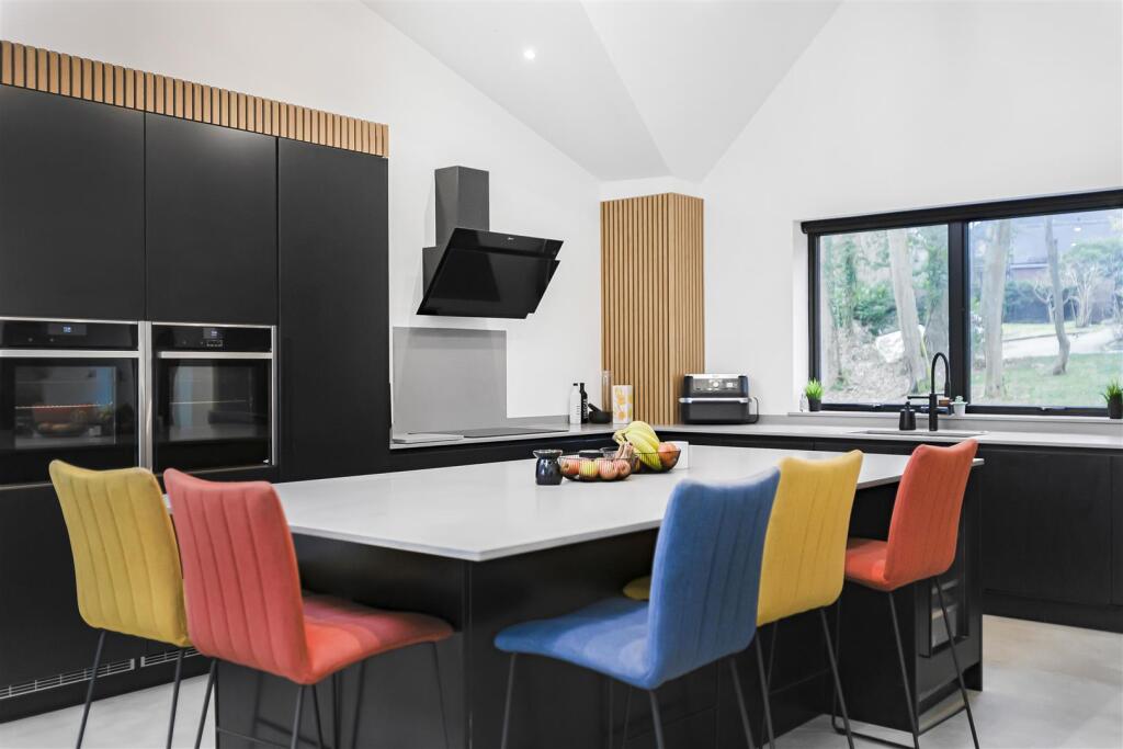 Additional image 14 of Firs Walk, Tewin