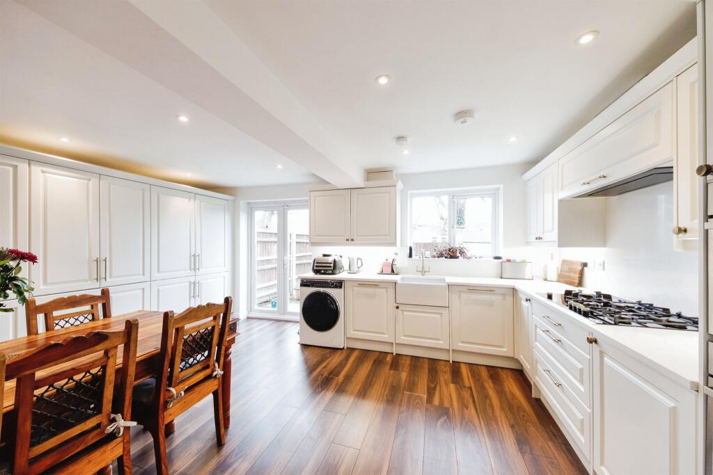 Additional image 5 of New Imperial Crescent, BIRMINGHAM