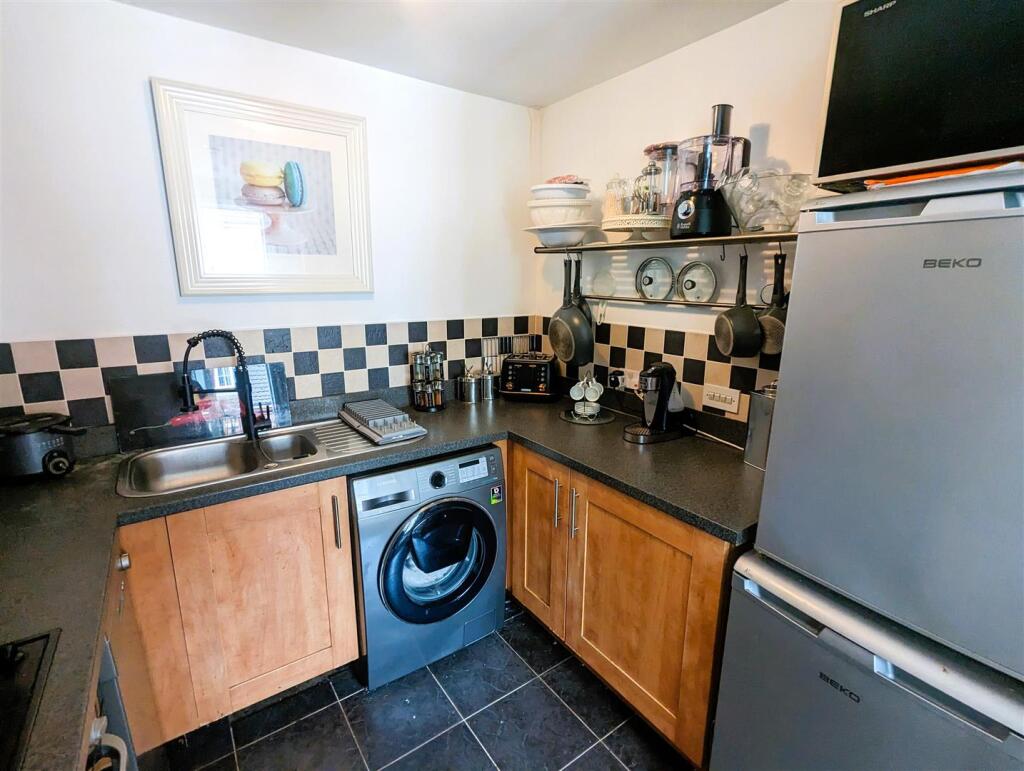 Additional image 11 of Ashwood Close, Oldbury