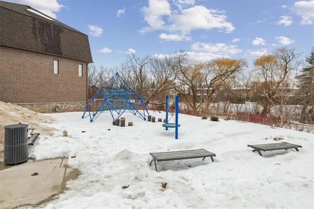 Additional image 44 of 445 Ontario St Unit 48