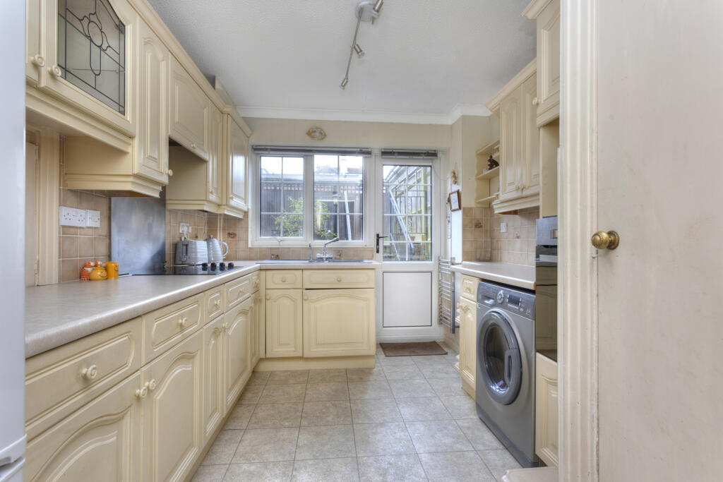 Additional image 22 of Fulmar Close, Hove, East Sussex, BN3