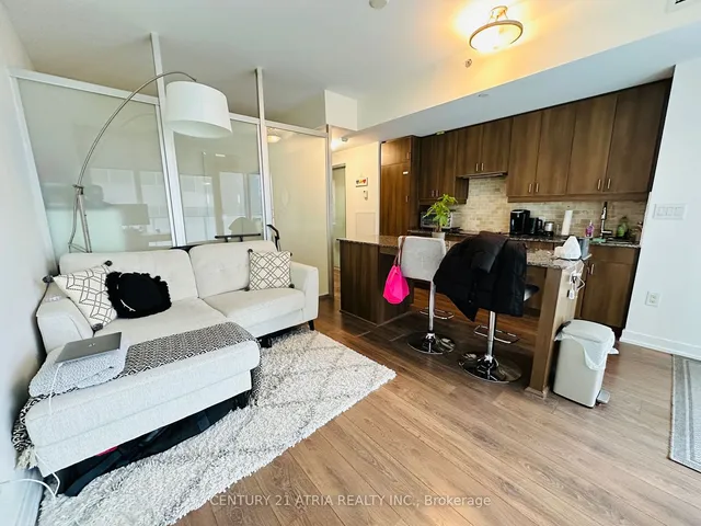 Additional image 5 of 426 University Ave Unit 1807