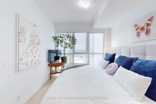 Additional image 16 of 10 Park Lawn Rd Unit 3510