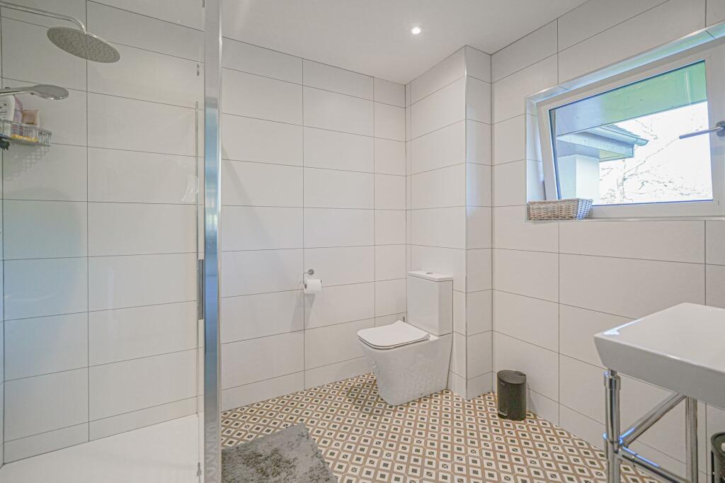 Additional image 23 of Norton Green Lane, Knowle, B93