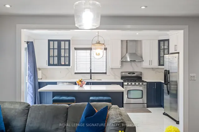 Additional image 10 of 956 Huffman Cres