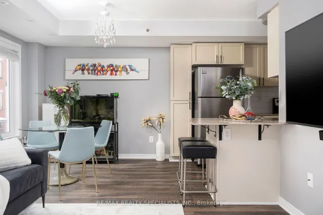 Additional image 8 of 76 Munro St Unit 4