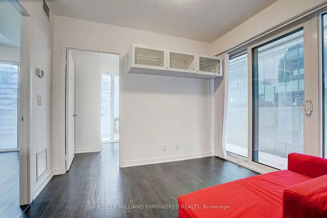 Additional image 28 of 100 Harbour St Unit 1610