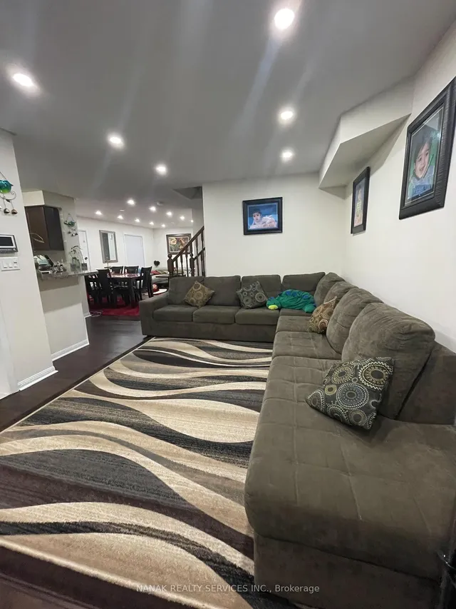 Additional image 8 of 5 Locomotive Cres