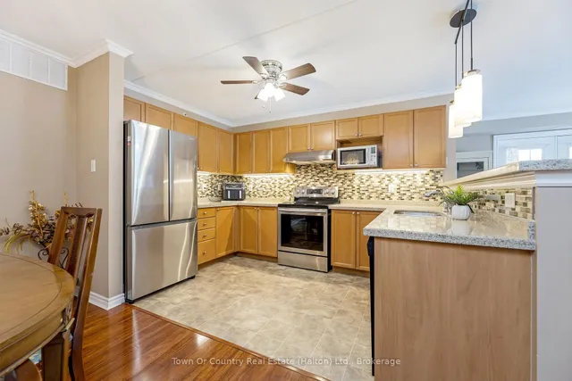 Additional image 6 of 1487 Maple Ave Unit 114