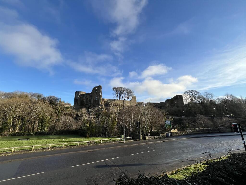 Additional image 4 of 19 Market Place, Barnard Castle