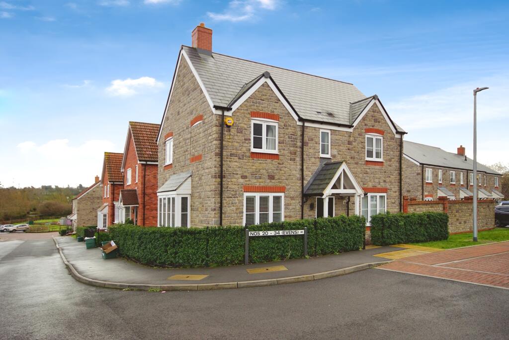 Shrew Gardens, BRISTOL, Avon, BS35