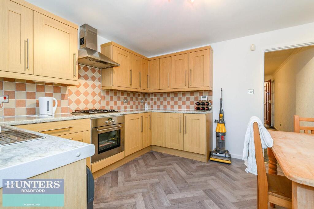 Additional image 6 of Farfield Avenue Wibsey, Bradford, West Yorkshire, BD6 2EB