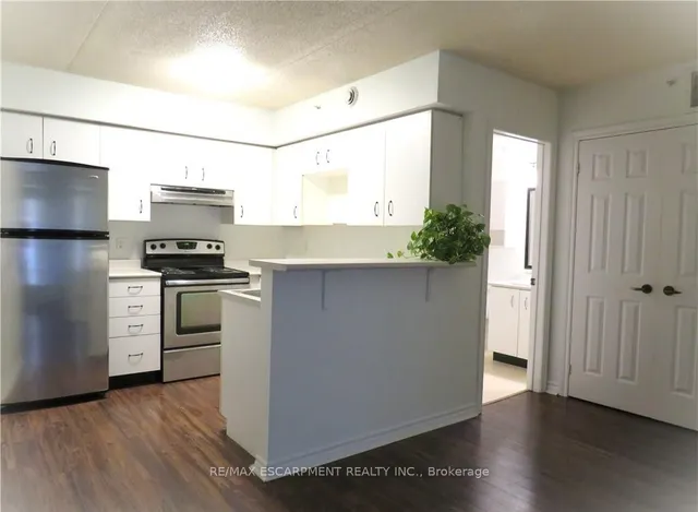 Additional image 5 of 4015 Kilmer Dr Unit 208