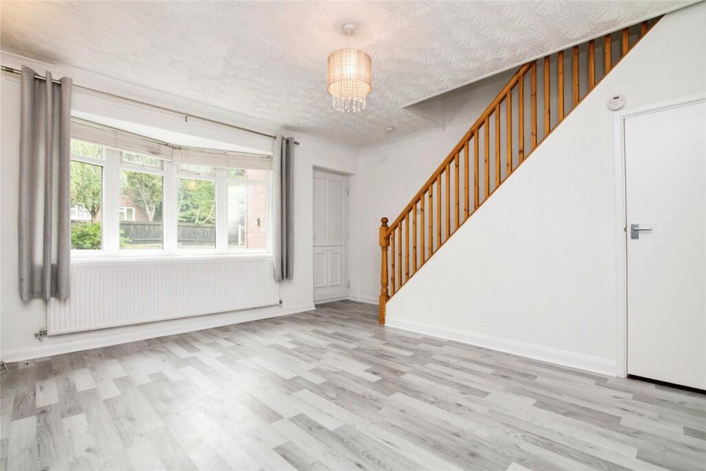 Additional image 18 of Foxlydiate Crescent, Redditch, Worcestershire, B97