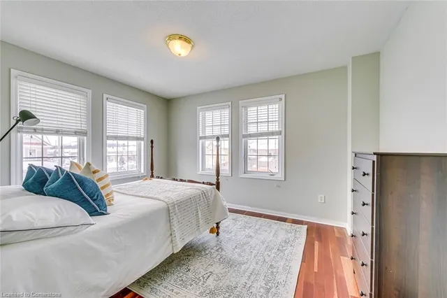 Additional image 27 of 5926 Whitehorn Ave