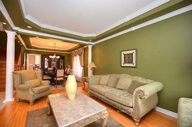 Additional image 6 of 5 SUMMERSHADE St