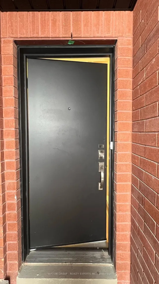 Additional image 12 of 65 Romilly Ave Unit 8